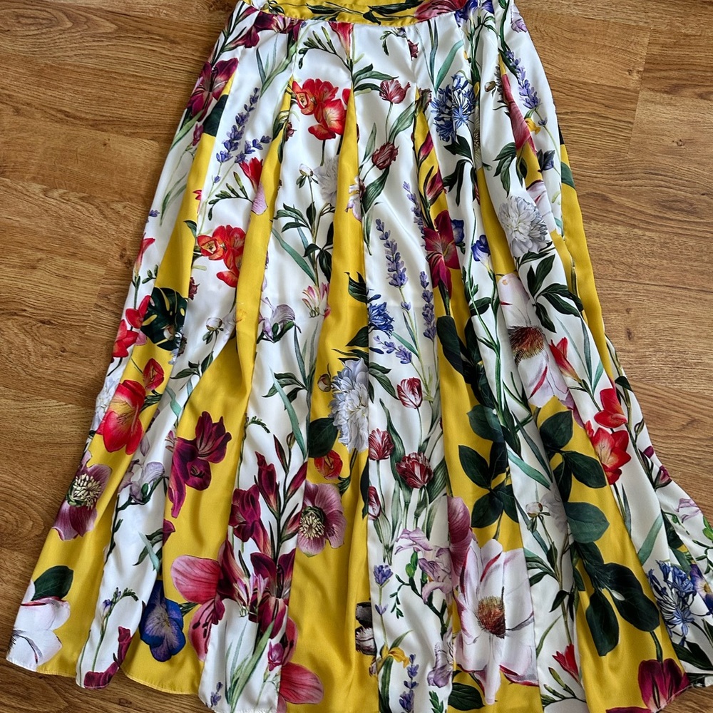 ROCOCO SAND Aprile Floral Yellow Maxi Skirt Size 6P - Picture 3 of 16